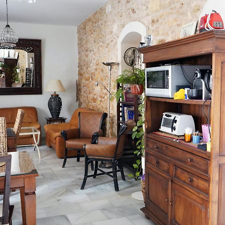ברבטה Hostal Trafalgar מראה חיצוני תמונה