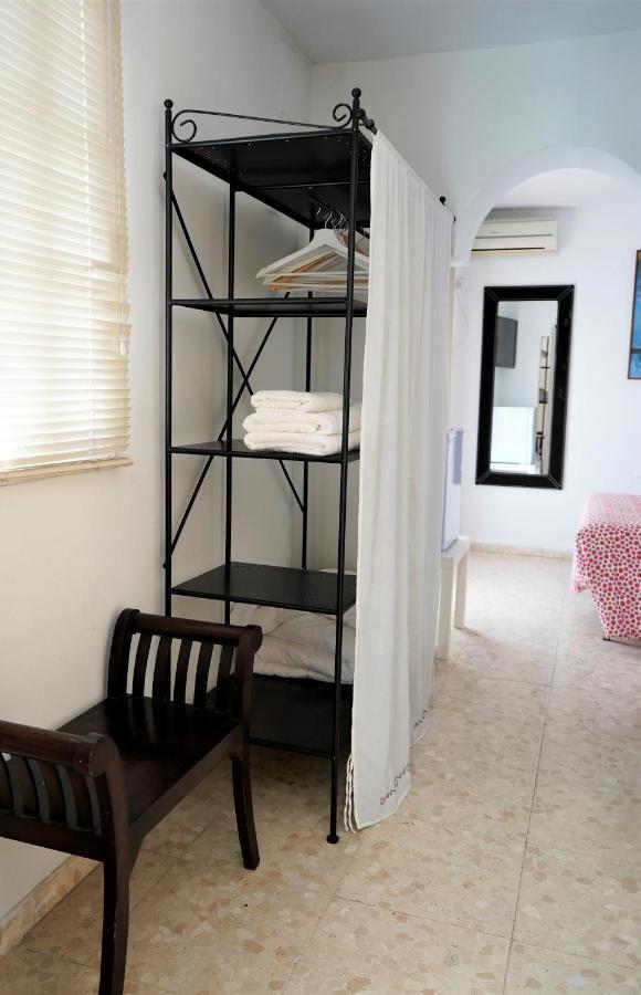 ברבטה Hostal Trafalgar מראה חיצוני תמונה