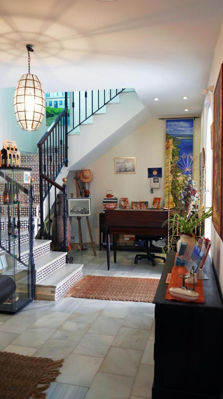 ברבטה Hostal Trafalgar מראה חיצוני תמונה